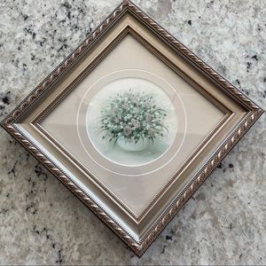 Linda Bennett framed rose bouquet in vase print